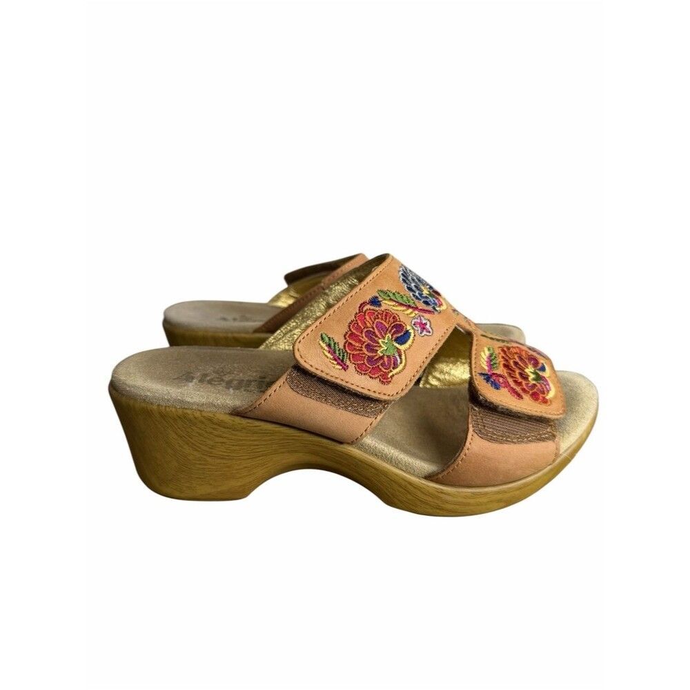 Alegria Linn Embroidered Wedge Sandals size 38/8- 8 1/2 Cognac Tan Boho Shoes